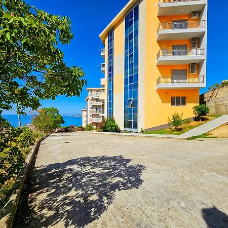 Iris 1 Appartement Vlorë